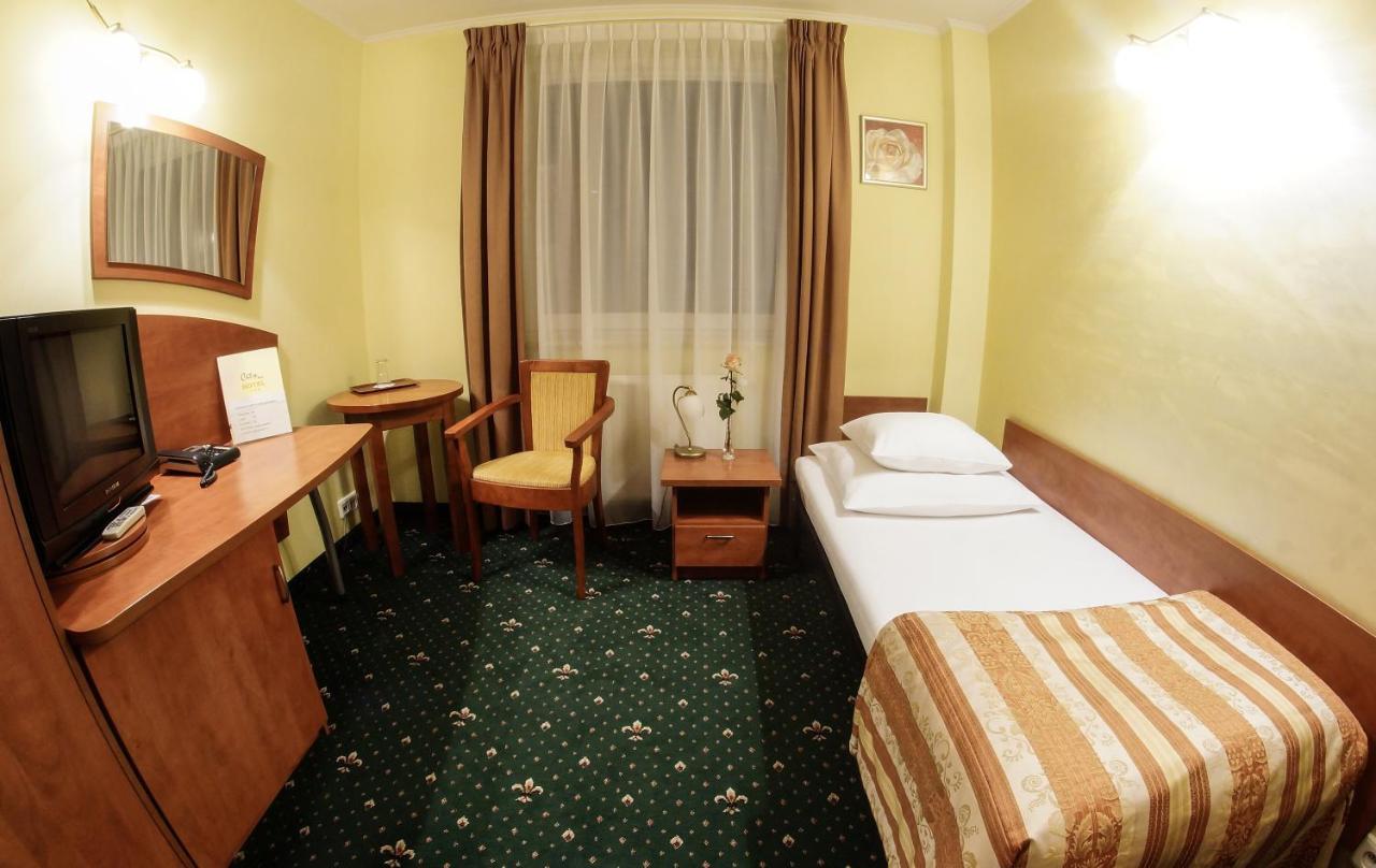 Hotel City Grudziądz Buitenkant foto